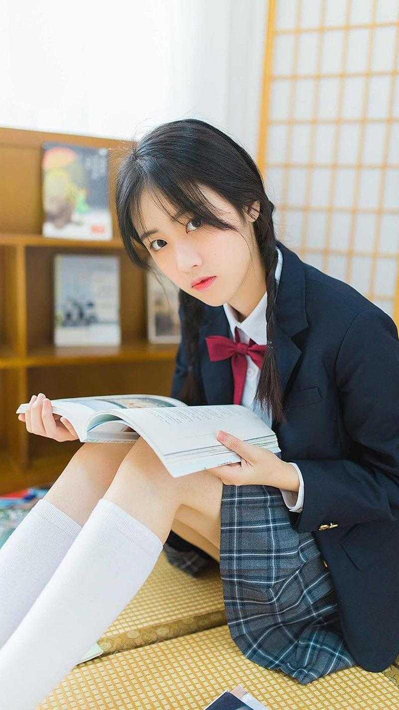 校花学姐从无绯闻直到我上大学后